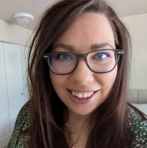 Meet your Posher, Rebecca